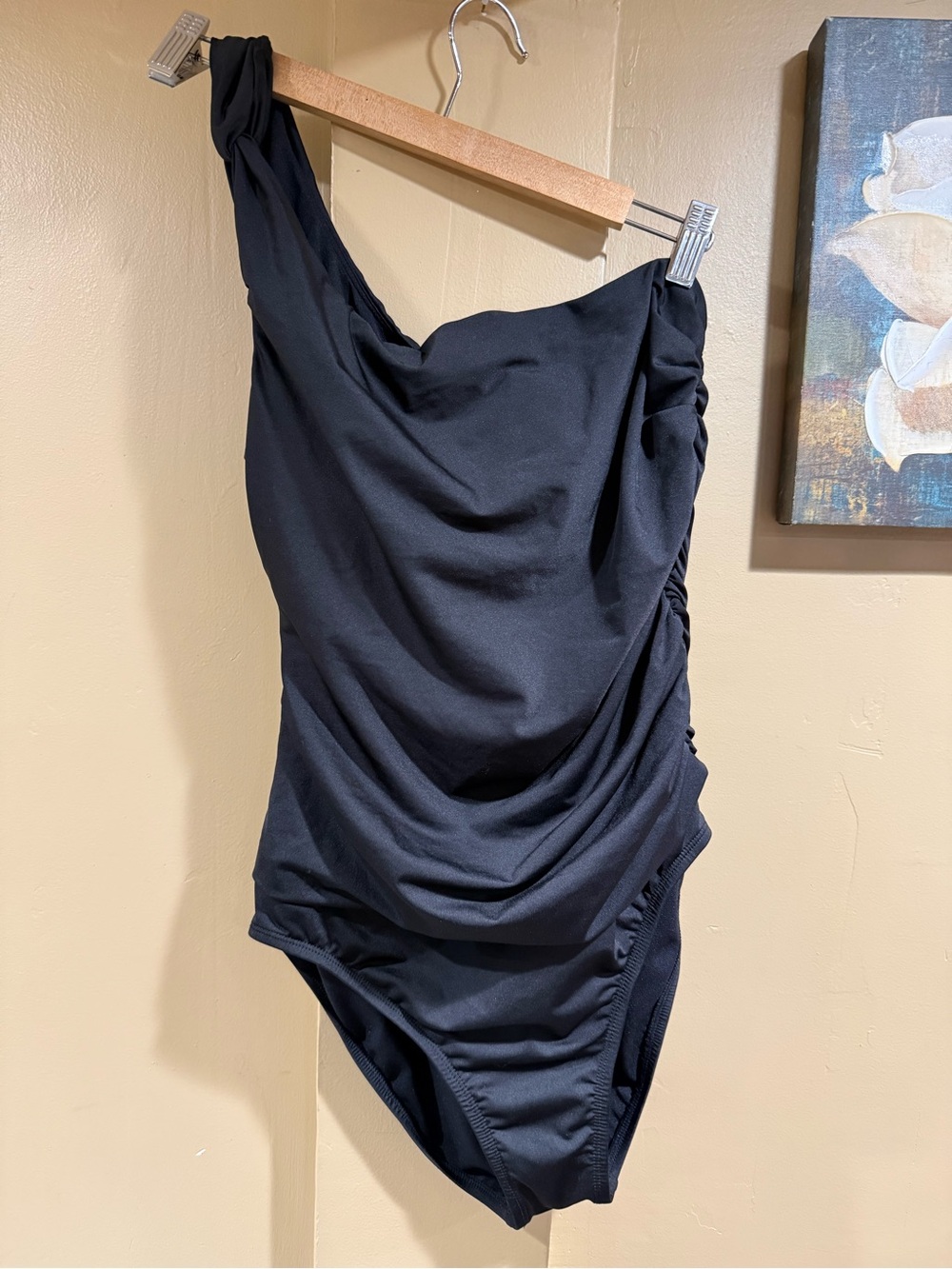 Clean Water Black One-Shoulder Ruched Swimsuit